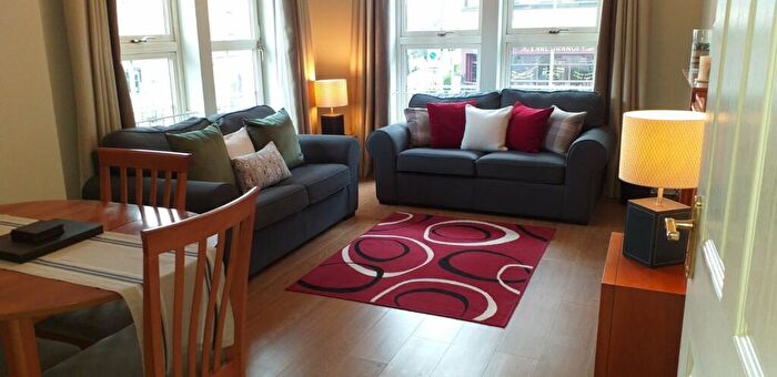 2 Bedroom Flat To Rent In Ratcliffe Terrace, Edinburgh, EH9