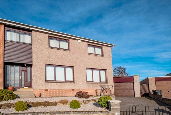4 Bedroom Property For Sale In Overton Park, Dyce, Aberdeen, AB21