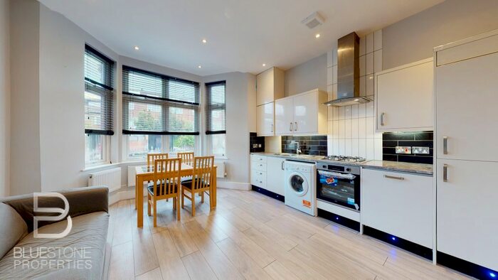 1 Bedroom Flat To Rent In Thornton Avenue, London, SW2