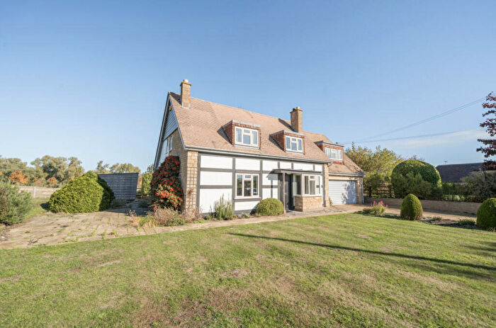 4 Bedroom Detached House For Sale In Aston-on-Carrant, Tewkesbury, Gloucestershire, GL20