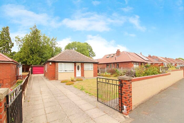 2 Bedroom Bungalow For Sale In New Templegate, Leeds, West Yorkshire, LS15