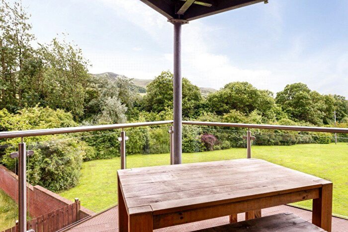 4 Bedroom Flat To Rent In Swanston Drive, Fairmilehead, Edinburgh, EH10