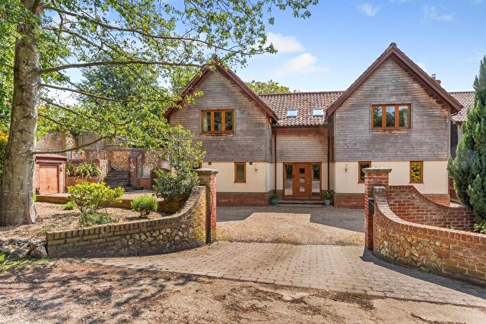 4 Bedroom Detached House For Sale In The Hollow, Stoke Ferry, King's Lynn, PE33