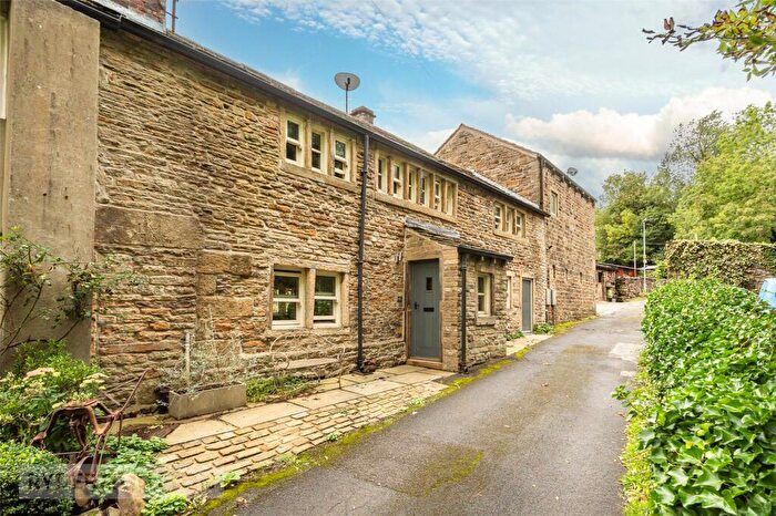 3 Bedroom Terraced House For Sale In Rock Lane, Slaithwaite, Huddersfield, West Yorkshire, HD7