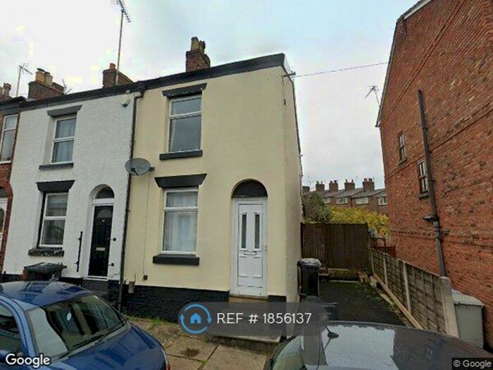2 Bedroom Terraced House To Rent In Crossall Street, Macclesfield, SK11