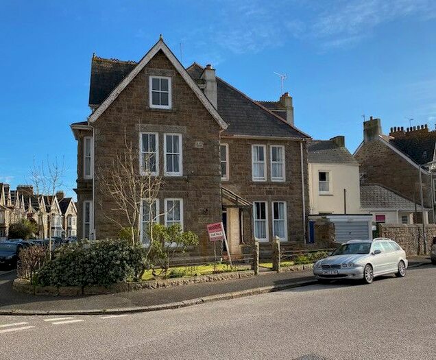 1 Bedroom Cottage To Rent In Alexandra Place, Penzance, Cornwall, TR18