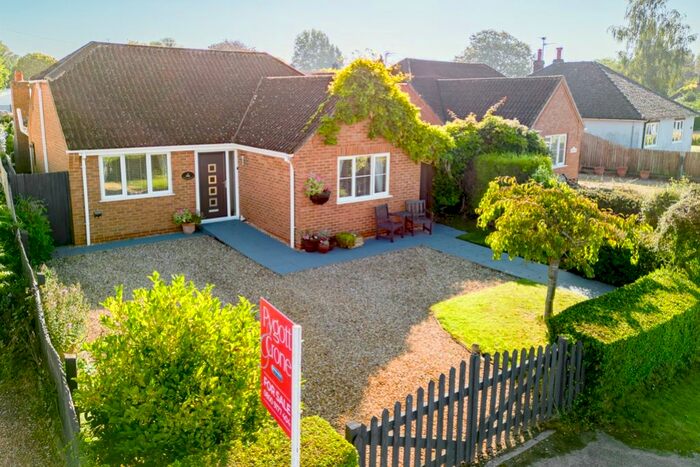 3 Bedroom Detached Bungalow For Sale In Windmill Lane, Gosberton, Spalding, PE11