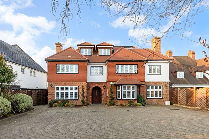 6 Bedroom Detached House For Sale In The Crescent, Belmont, Sutton, Surrey, SM2