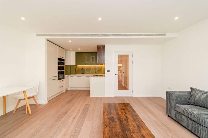 1 Bedroom Flat To Rent In Lockgate Road, London, SW6