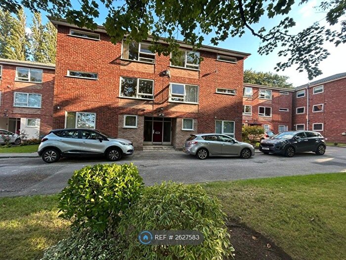 2 Bedroom Flat To Rent In Palmerston Road, Mossley Hill, Liverpool, L18