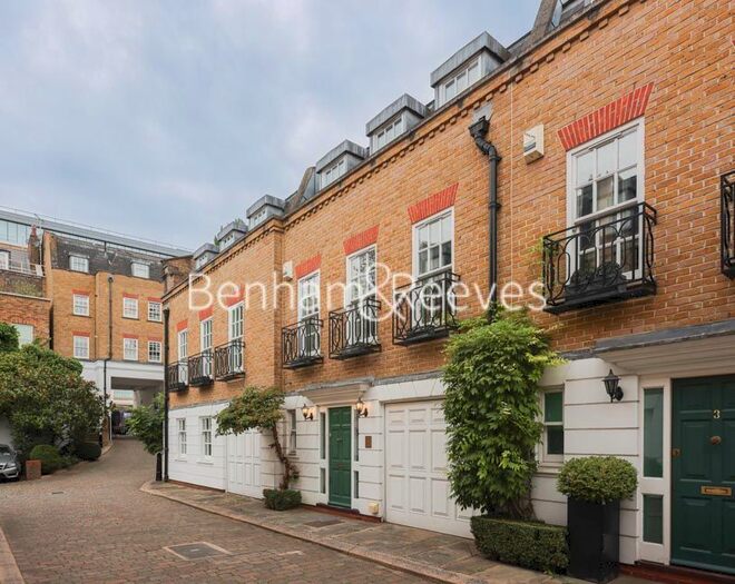2 Bedroom Mews To Rent In Farrier Walk, Chelsea, SW10