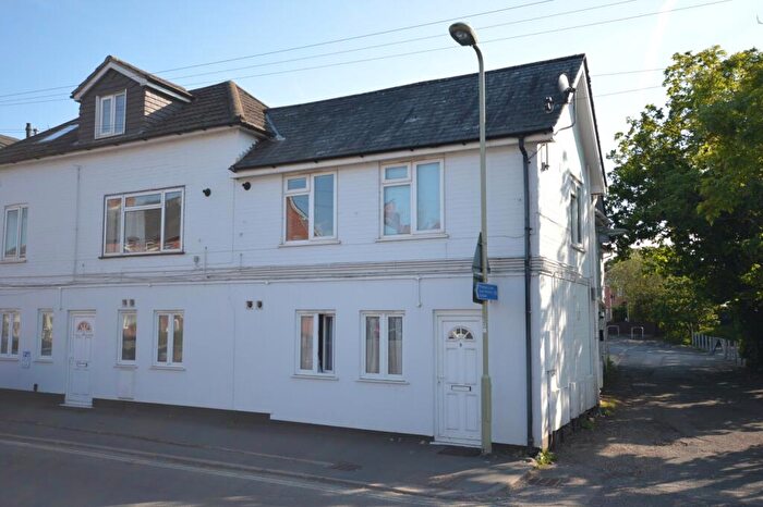 1 Bedroom Flat To Rent In Linden House, The Square, Pennington, Lymington, Hampshire, SO41