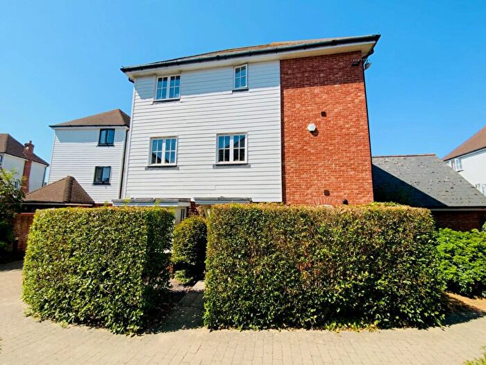 5 Bedroom Detached House To Rent In Spencer Place, Kings Hill, ME19