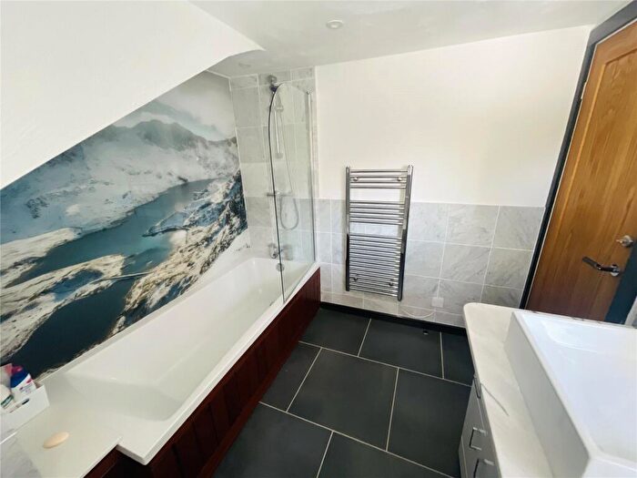 3 Bedroom End Of Terrace House For Sale In Caernarfon Road, Beddgelert, Caernarfon, Gwynedd, LL55