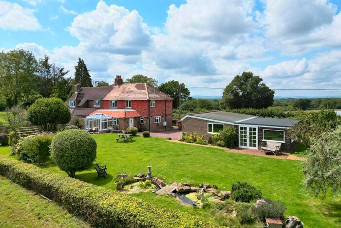 3 Bedroom Semi-Detached House For Sale In Cowbeech Hill, Cowbeech, BN27