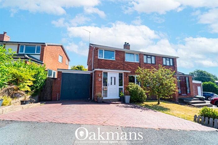 3 Bedroom Semi-Detached House For Sale In Elm Grove, Bromsgrove, Worcestershire, B61