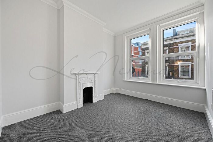 3 Bedroom Flat To Rent In Churchfield Road, Acton, W3