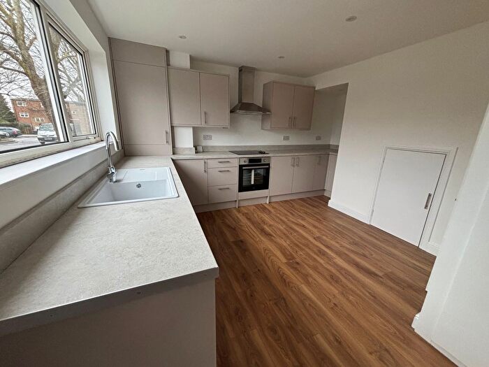 3 Bedroom Property To Rent In Fallowfield, Welwyn Garden City, AL7