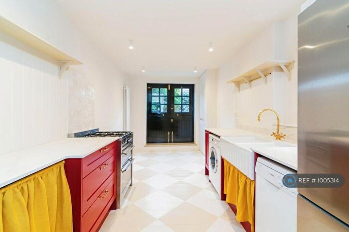 4 Bedroom Terraced House To Rent In Belgrade Road, London, N16