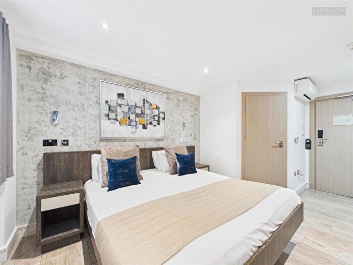 Studio To Rent In Broadway, Peterborough, PE1