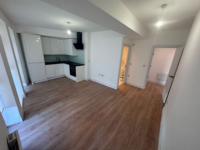 1 Bedroom Flat To Rent In Foxes Parade, Sewardstone Road, Waltham Abbey, EN9