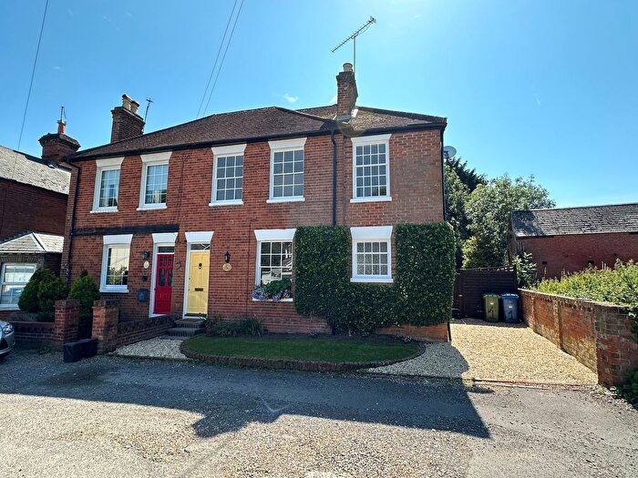 3 Bedroom Semi-Detached House To Rent In Chapel Lane, Binfield, RG42