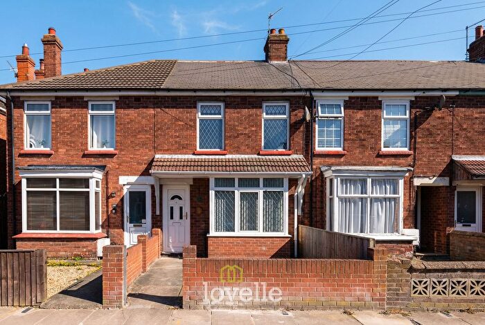 2 Bedroom Terraced House For Sale In Fairfax Road, Grimsby, DN34
