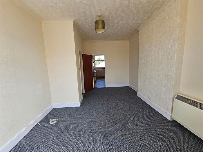 1 Bedroom Flat To Rent In Atherley Road, Shanklin, PO37
