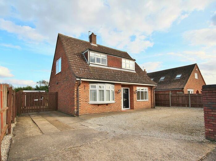 3 Bedroom Property To Rent In Highlow Road, New Costessey, Norwich, NR5