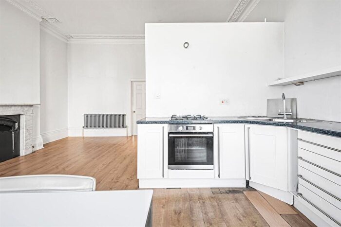 1 Bedroom Apartment For Sale In Montpelier Road, Brighton, BN1