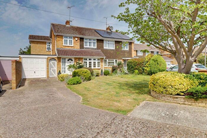 3 Bedroom Semi-Detached House For Sale In Orchard Avenue, Sonning Common, South Oxfordshire, RG4