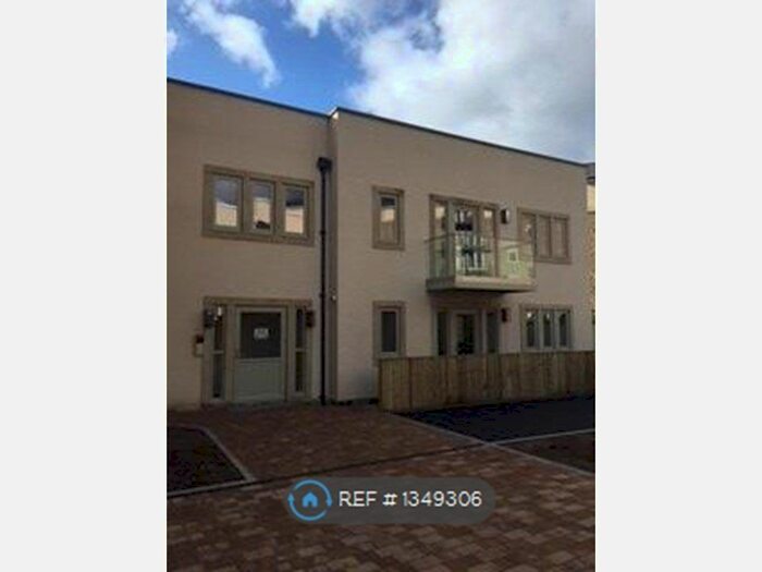 1 Bedroom Flat To Rent In The Old Cornmill, Horsforth, Leeds, LS18