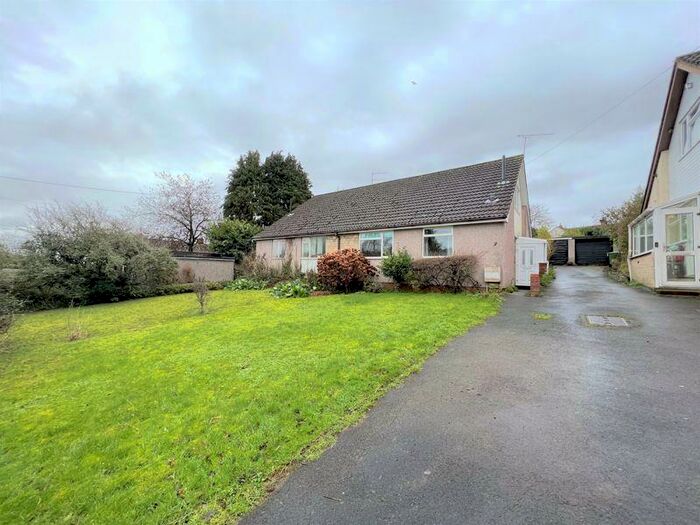 3 Bedroom Semi-Detached Bungalow To Rent In Bellifants, Farmborough Village, BA2