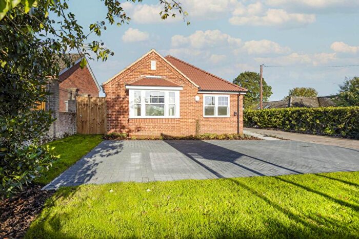 3 Bedroom Detached Bungalow For Sale In Saint Georges Drive, Norwich, NR13