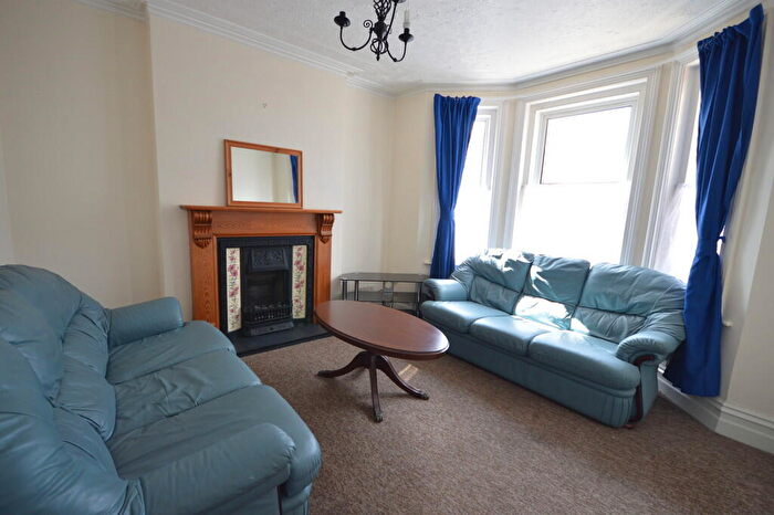 4 Bedroom Detached House To Rent In Brassey Road, Winton, Bournemouth, BH9