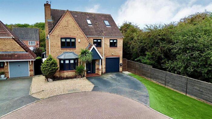 5 Bedroom Detached House For Sale In Rosslyn Avenue, Mountsorrel, Loughborough, LE12