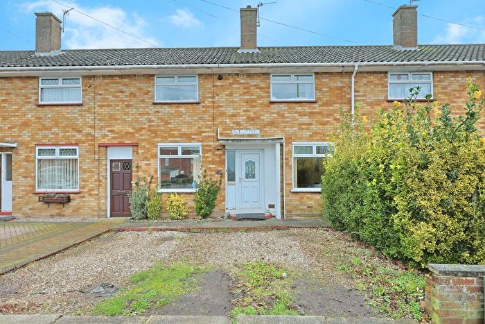 3 Bedroom Terraced House For Sale In Watling Road, Norwich, NR7