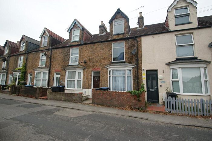 3 Bedroom Terraced House To Rent In Southwood Road, Ramsgate, Kent, CT11
