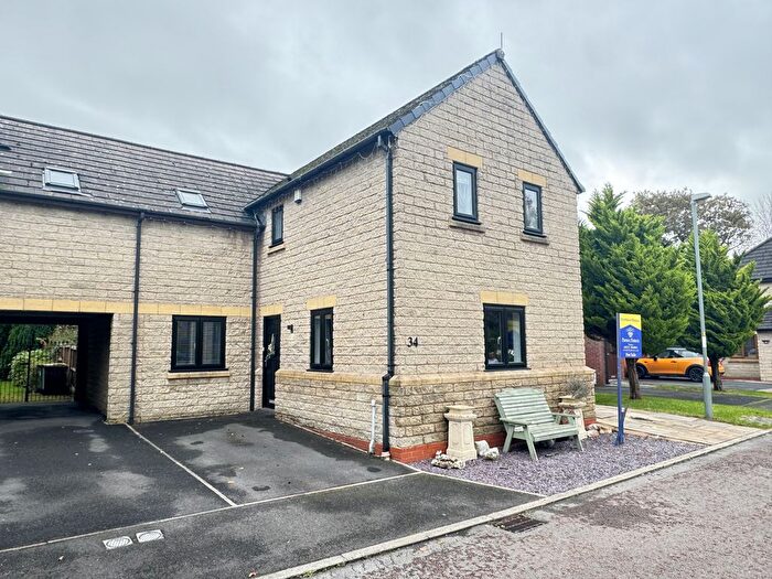 4 Bedroom Semi-Detached House For Sale In Salisbury Avenue, Grimsargh, PR2