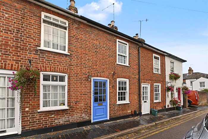2 Bedroom Terraced House For Sale In Queen Street, St. Albans, AL3