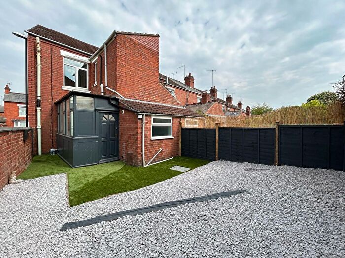 3 Bedroom Terraced House To Rent In Sovereign Road, Chapel Fields, Coventry, CV5