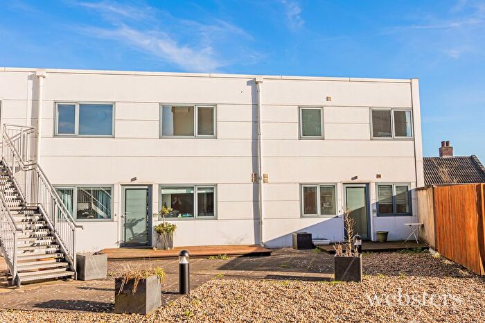 2 Bedroom Flat For Sale In St. Stephens Square, Norwich, NR1