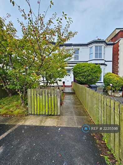 2 Bedroom Flat To Rent In Bath Street, Southport, PR9