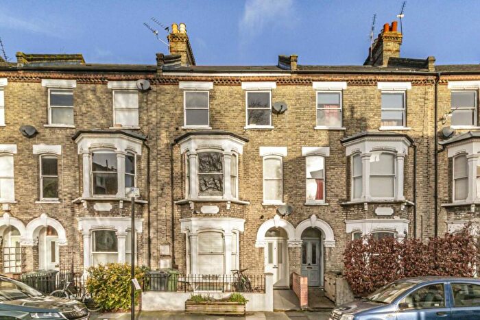 2 Bedroom Flat To Rent In Tabley Road, Tabley Road, N7