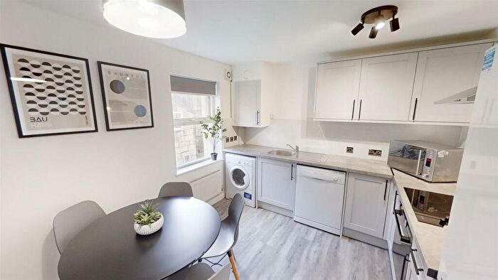 5 Bedroom Flat To Rent In Piccadilly Place, Bath, F3