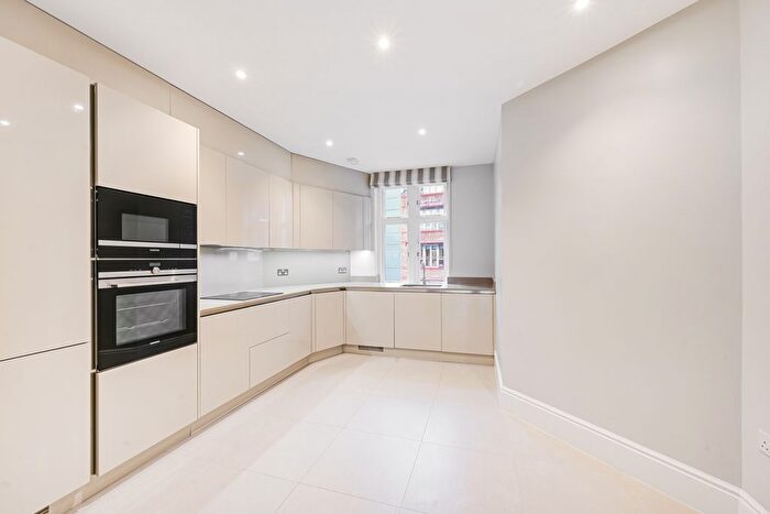1 Bedroom Flat To Rent In Hans Road, Knightsbridge, SW3