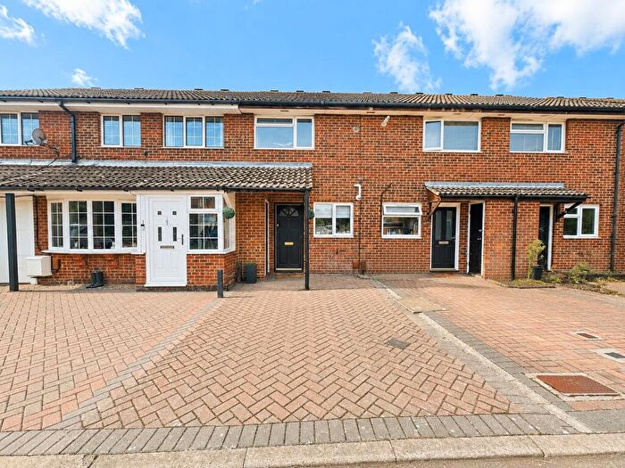 2 Bedroom Terraced House For Sale In Kingston, Netley Abbey, Southampton, SO31