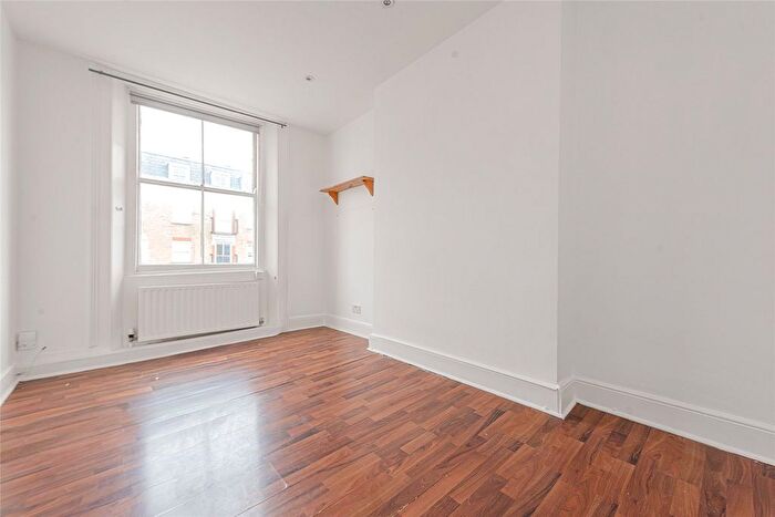 1 Bedroom Flat To Rent In York Way, Islington, London, N7