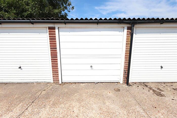 Garage / Parking To Rent In Willingdon Court, Eastbourne, BN20