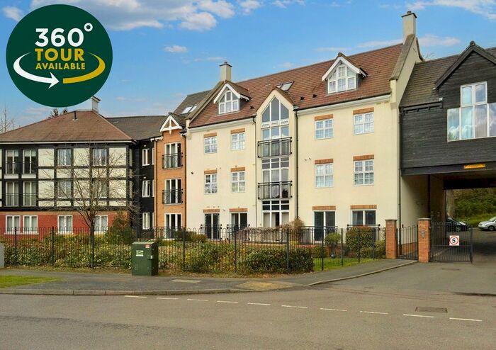 2 Bedroom Flat To Rent In Hermitage Court, Oadby, LE2